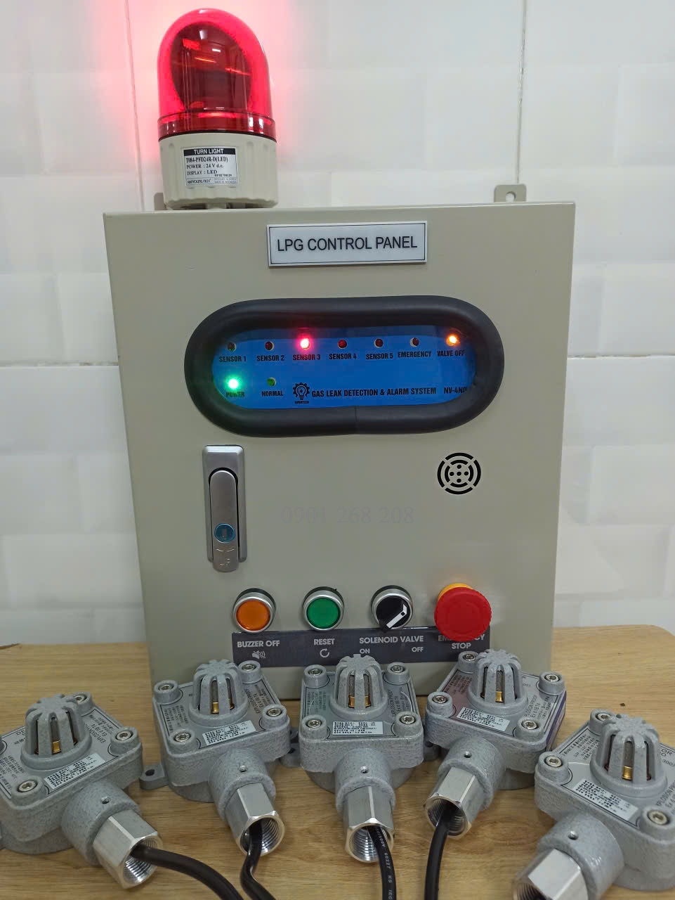 TỦ BÁO RÒ RỈ GAS 5 KÊNH ĐẦU DÒ PHÒNG NỔ